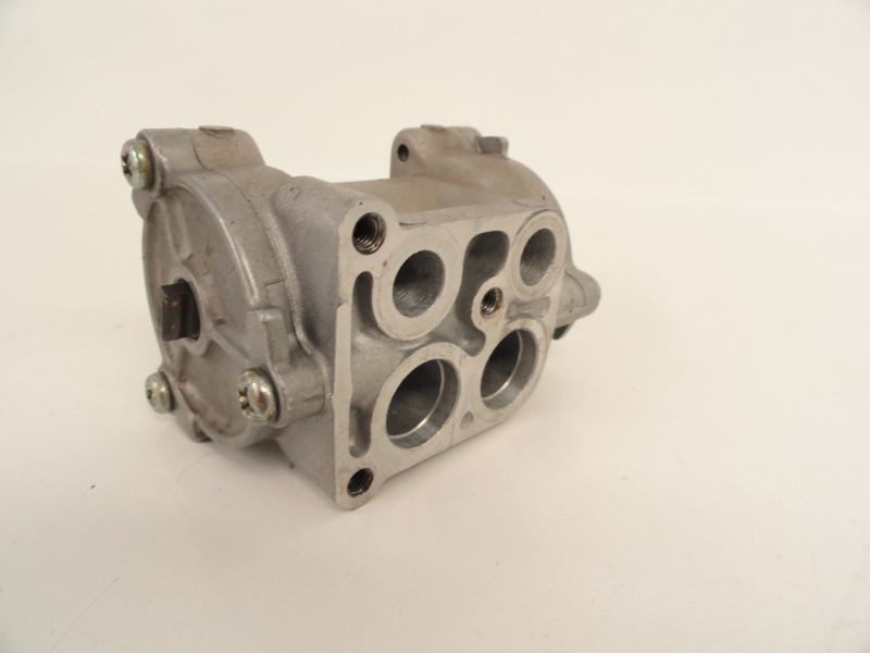 84 Kawasaki ZX 900 A GPZ Ninja USED Oil Pump Case Plate 16082-1060